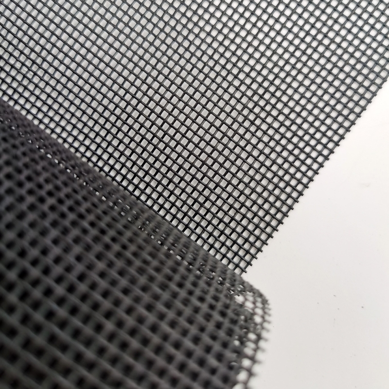 14x11 15x11 PET メッシュスクリーン 0.35mm 電線直径 簡単にインストールするための軽量スクリーンロール